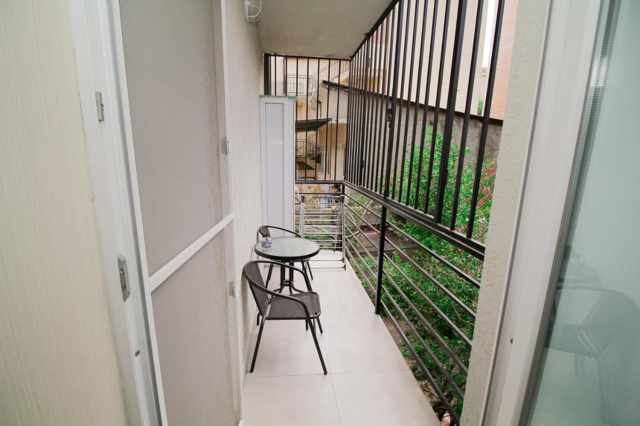Apartment Host Net Atskuri